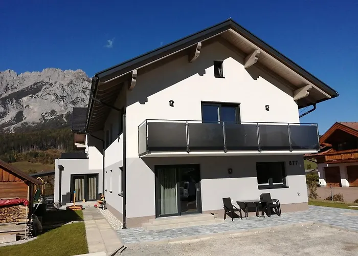 Hirz Апартаменты Грёбминг